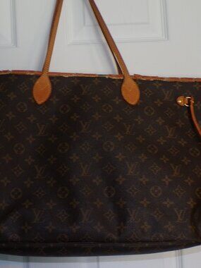 Louis Vuitton Neverfull GM Monogram (2009) – Clean Interior – Read Description